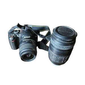Nikon D40 Black Megapixel  Camera with Extra Lens.